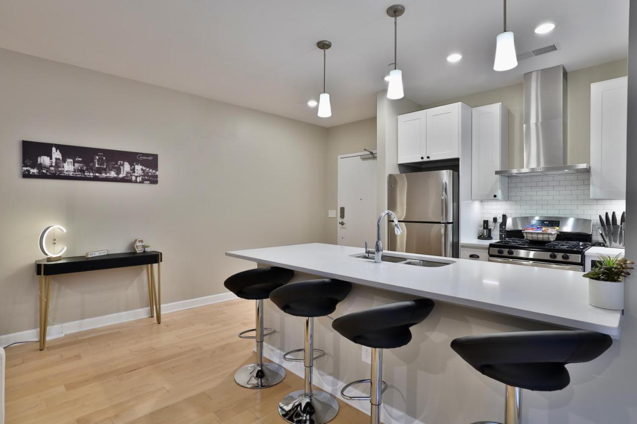 *New* Xquisitemidcenturym0D~ Condo *Otr* W/Parking Cincinnati Exterior photo