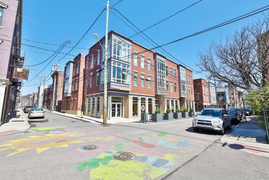 *New* Xquisitemidcenturym0D~ Condo *Otr* W/Parking Cincinnati Exterior photo